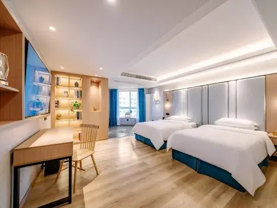 BAMBOO BOAT Express Hotel (Guiyang Penshui Pool Maternal and Child Hospital)