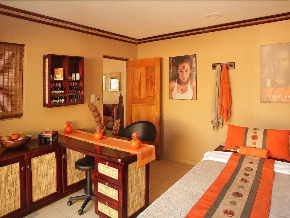 N'Kaya Lodge