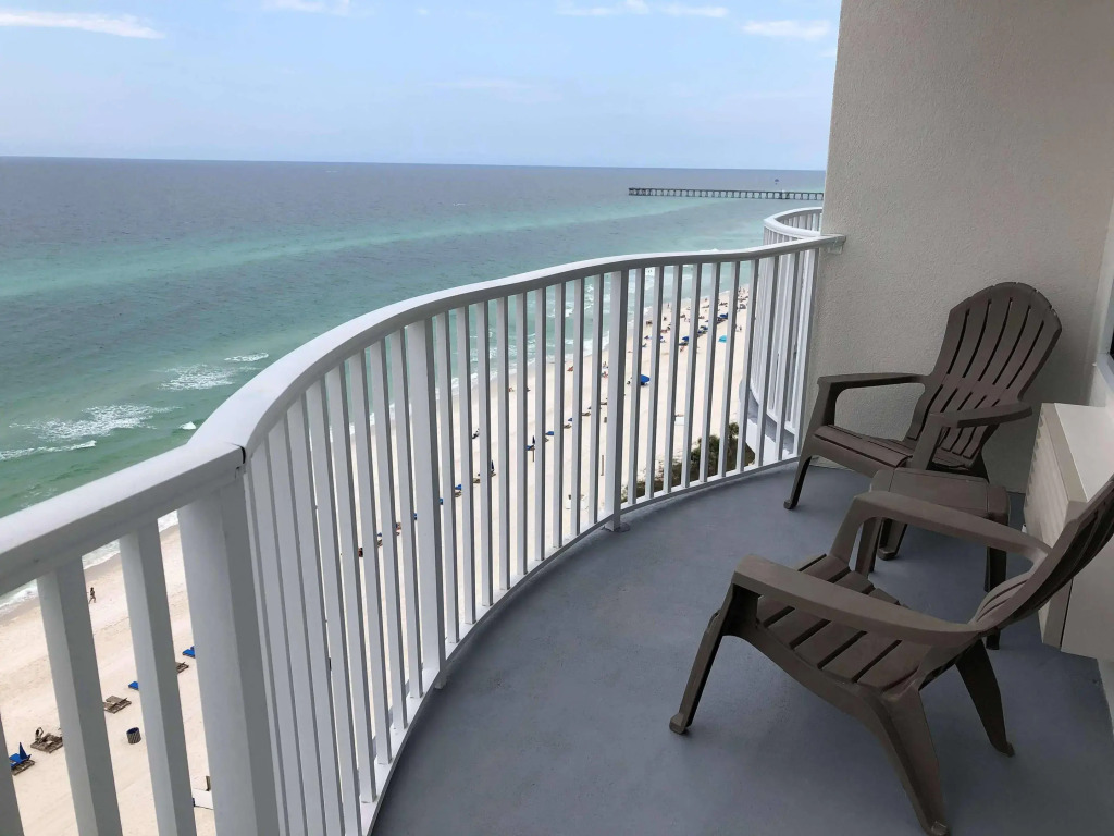 Radisson Beachfront Hotel - Panama City Beach