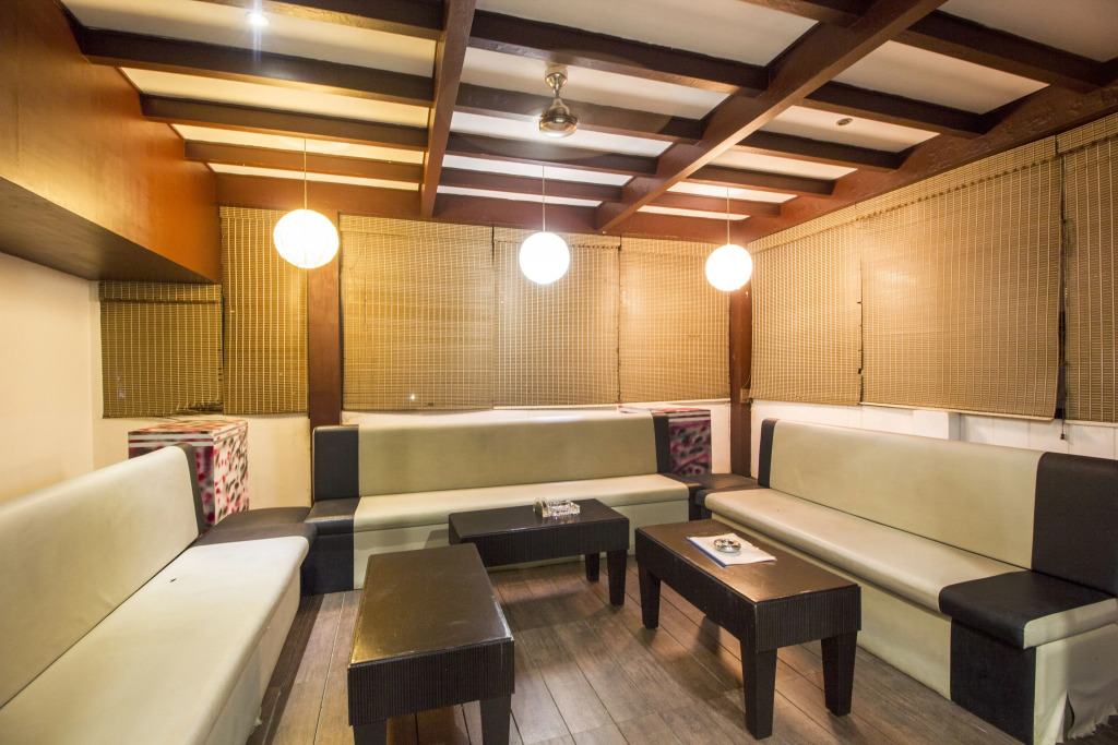 FabExpress Sidhi Vinayak Inn