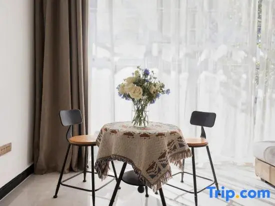 Lijiang Yuanlai Xiangju Homestay