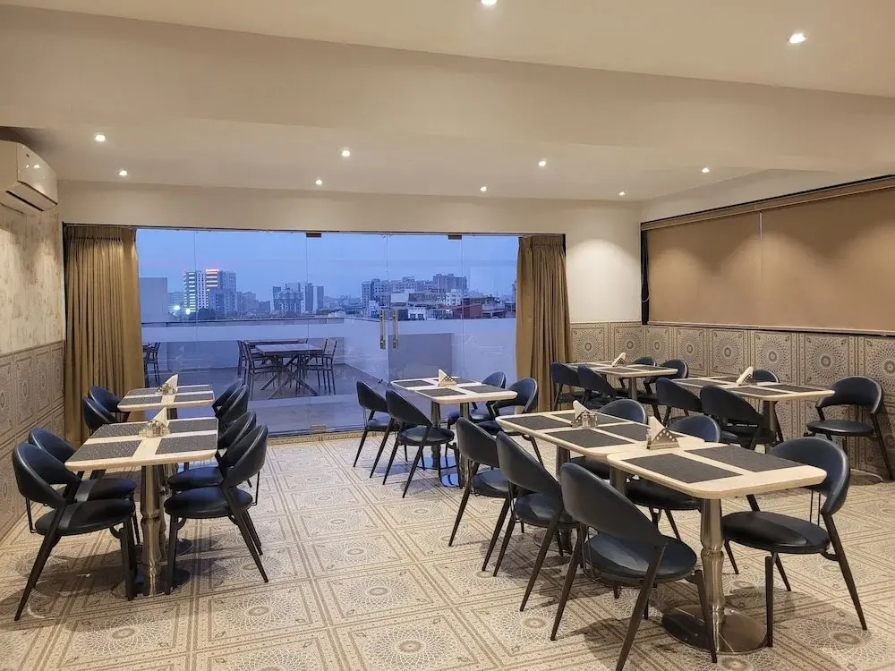 Hotel Elements