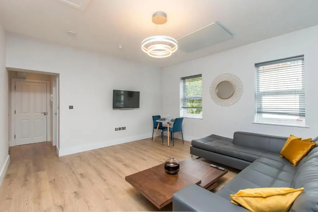 Coldharbour Suites (Adults Only)