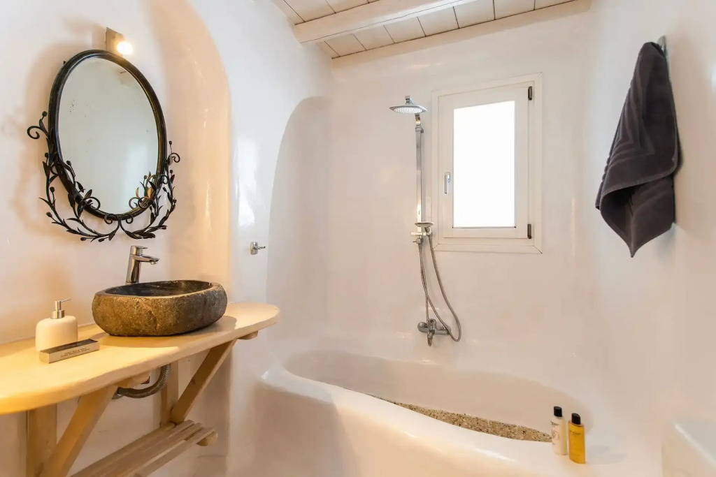 Villa Diorite by Mykonos Rocks