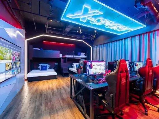 J e-sports Hotel (Shanghai Songjiang University Town)