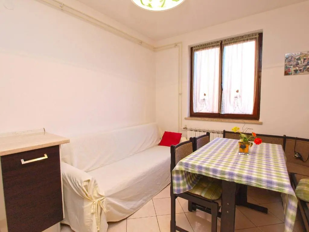 Apartments Orange 994