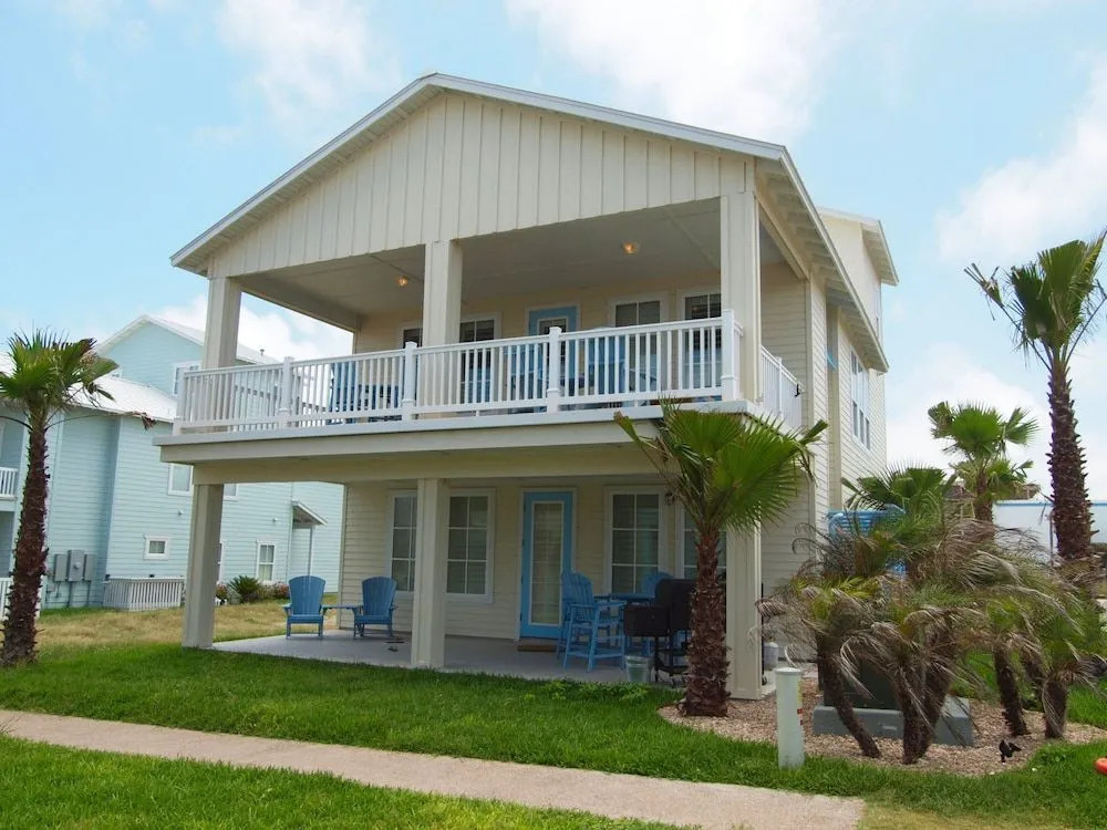 A Shore Thing Bb903 5 Bedrooms 4.5 Bathrooms Home
