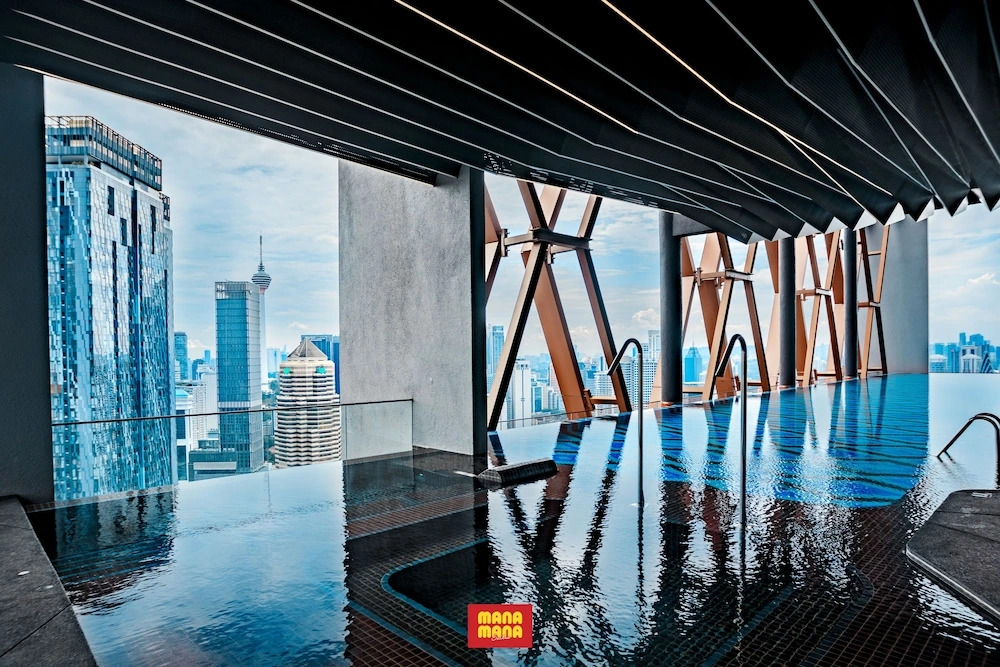 Scarletz Suites KLCC by KLIQ
