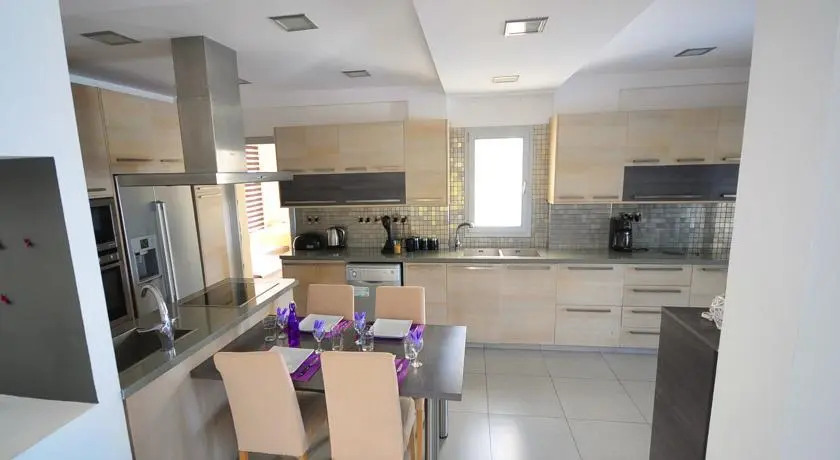 Harmonia Villa