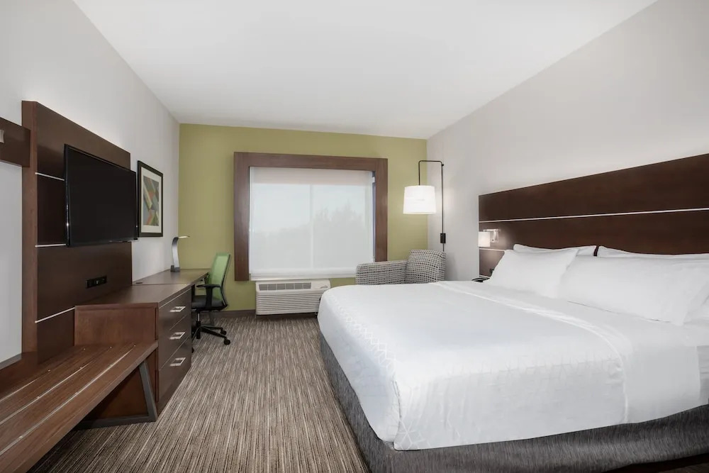 Holiday Inn Express & Suites - Sterling by IHG
