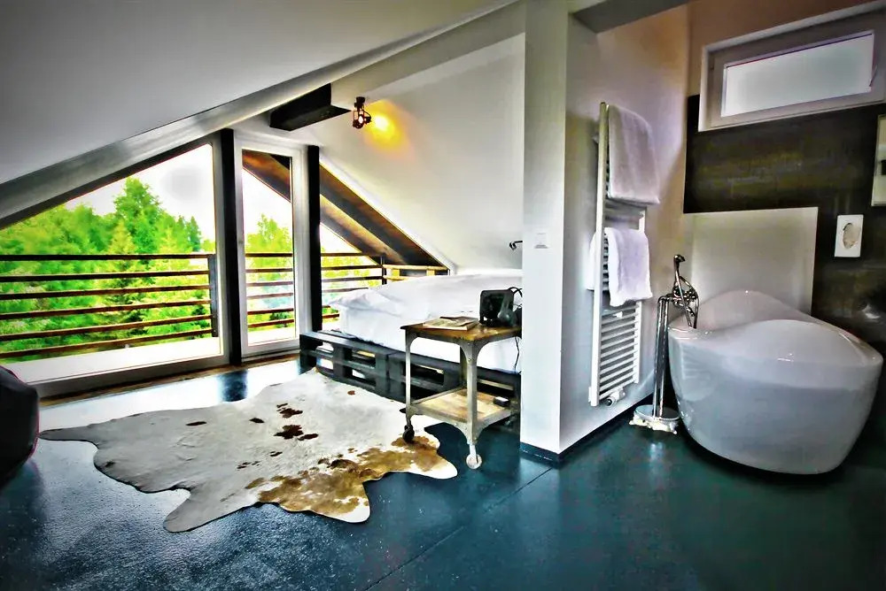 hotel 12