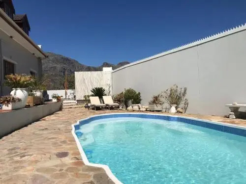 Studio pool room