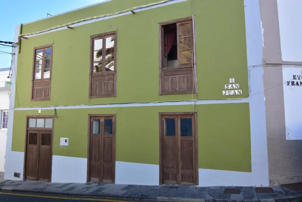 House With 4 Bedrooms in Chío, With Wonderful sea View, Terrace and Wi