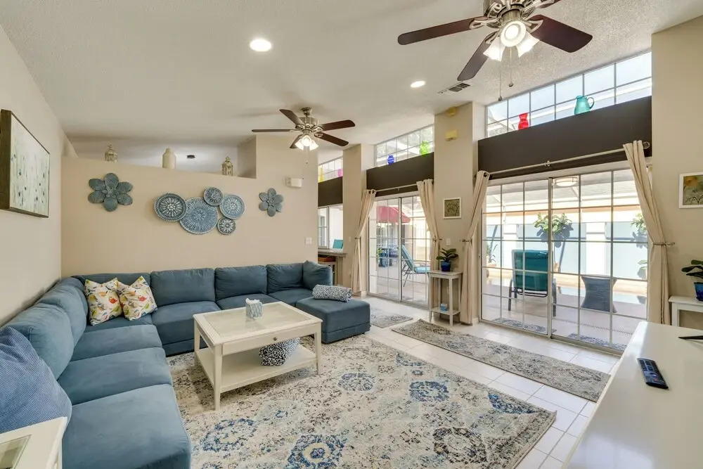 6 Mi to Disney: Group-friendly Kissimmee Retreat!