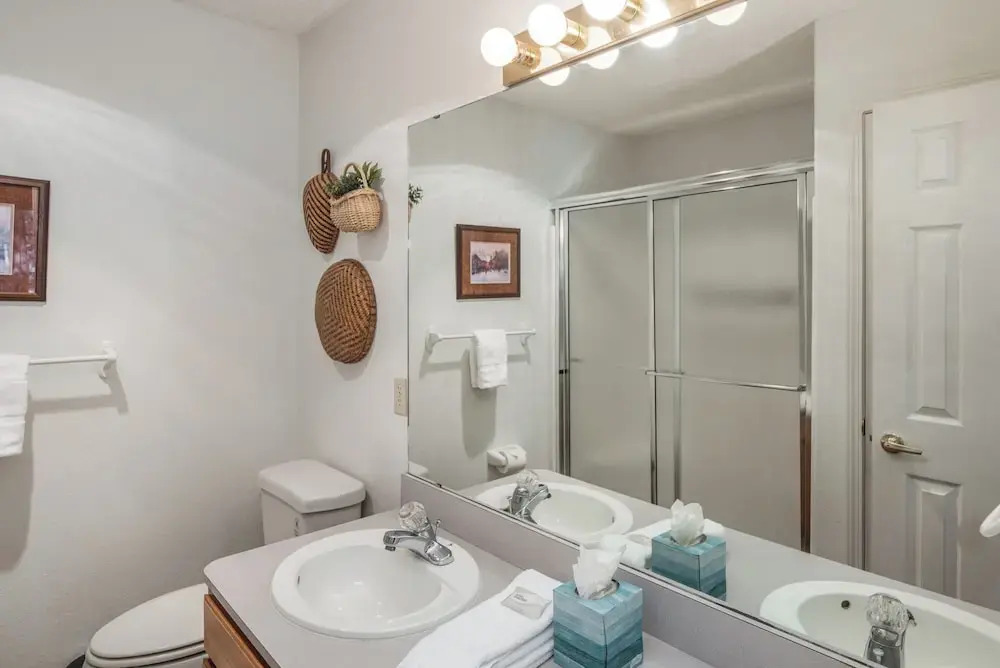 Season 4 Art by Ruidoso Vacation Rentals