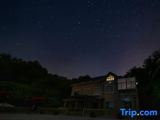 Rui Feng Mountain Hostel