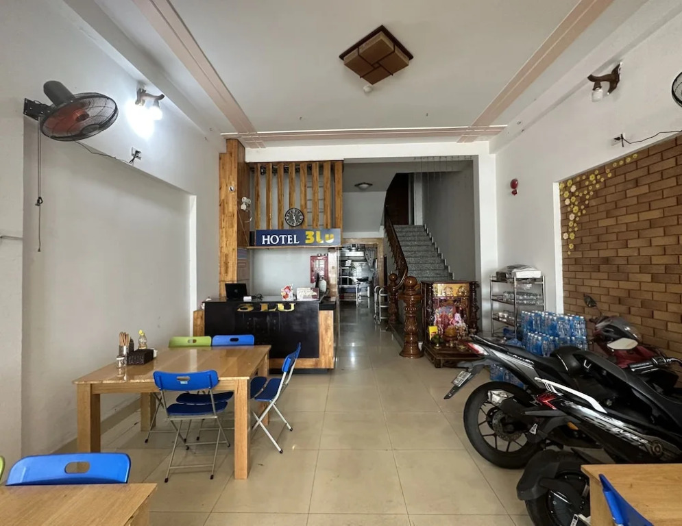 OYO 1215 3 Lu Hotel