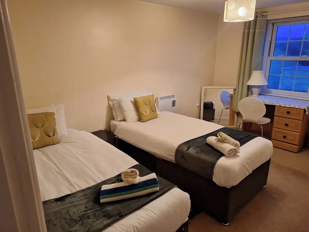 Tranquil Retreat in Ely City Center