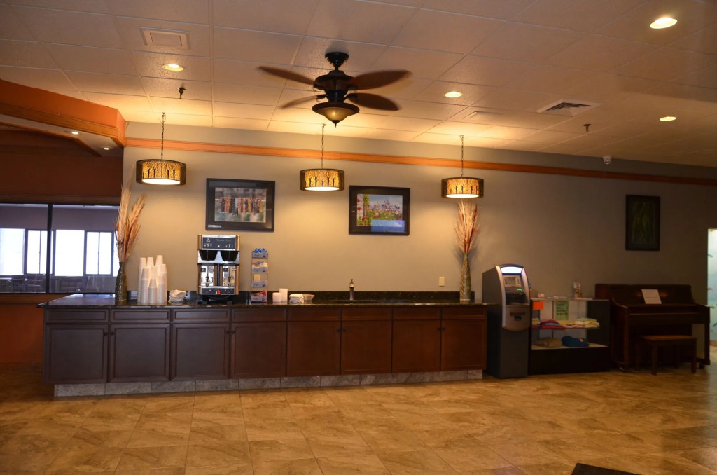 Tawas Bay Beach Resort & Conference Center