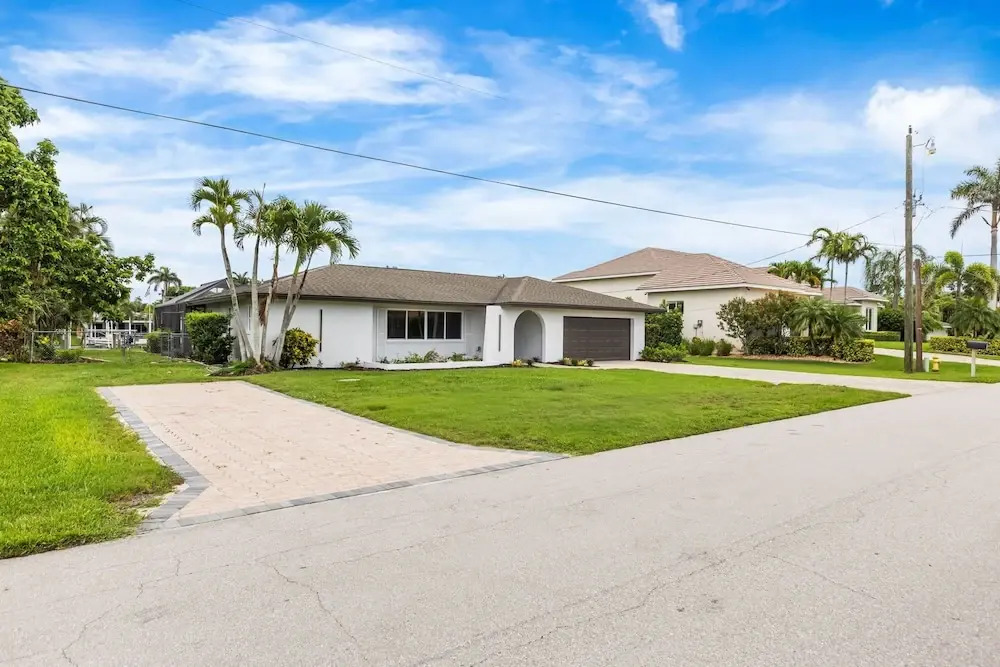 Riverfront Home w Private Dock Pool Beaches