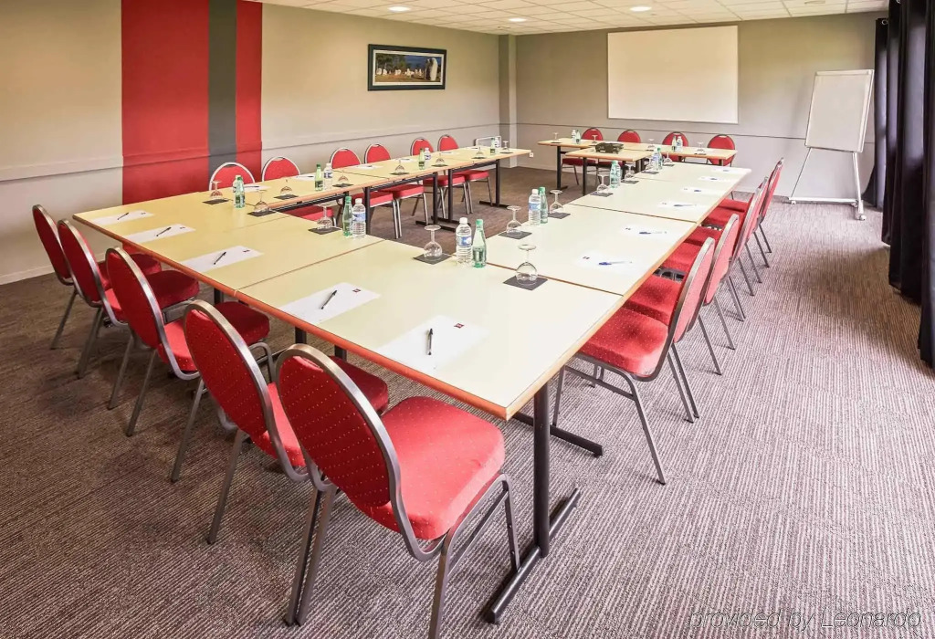 Ibis Auray