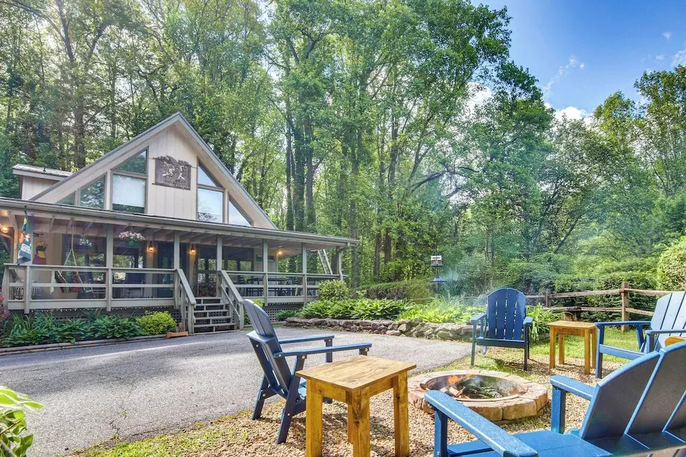 Family Friendly! Mtn Getaway in Maggie Valley