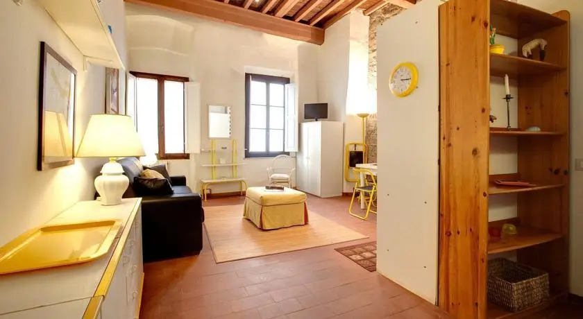 Your Home in Florence Bargello