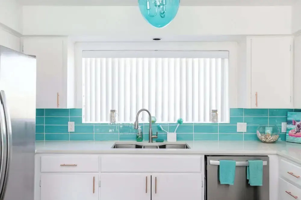 Stylish 3 Bedroom Pool Pets Sleeps 10