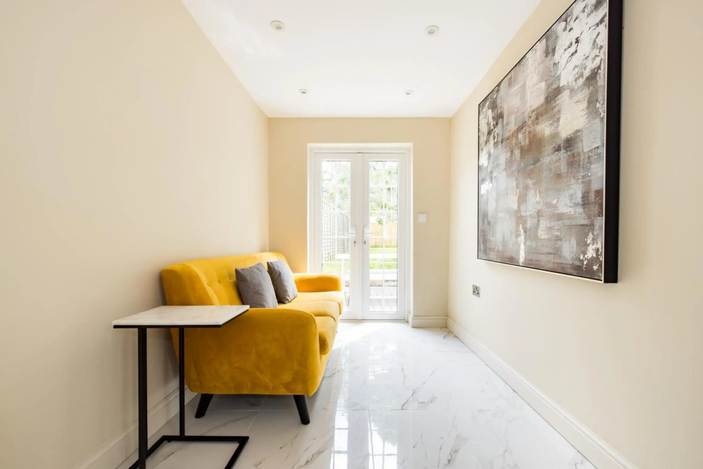 Salisbury Residences by Charles Hope