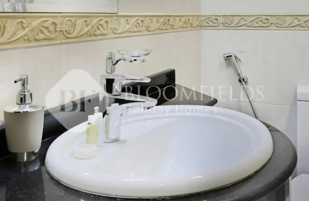 5711 Bloomfields 2BR  Elite Residence
