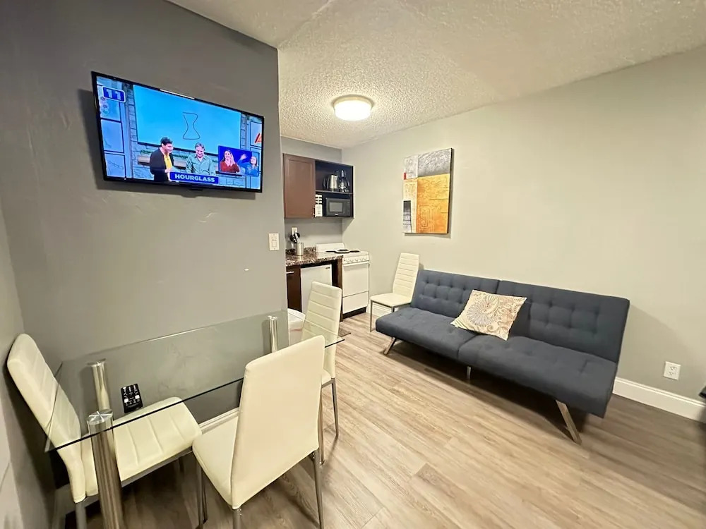 Sheridan Hostel