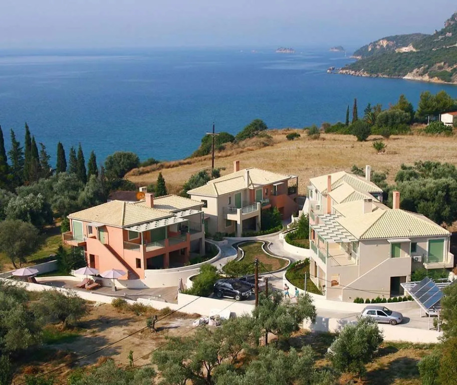 Ionian Nest Paleros