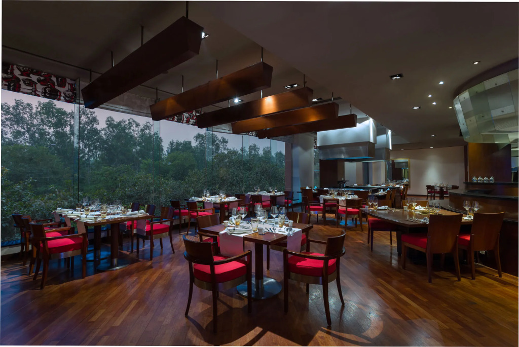 Sheraton New Delhi Hotel