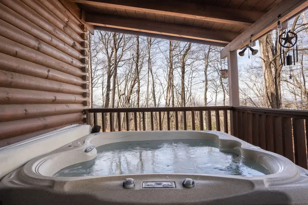 Comfort Cabin Bearway To Heaven w Private Hot Tub