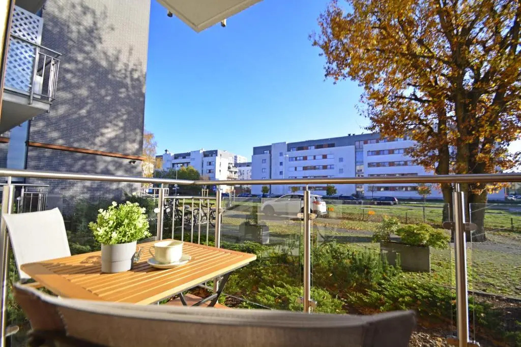 Apartamenty Bryza - Debina