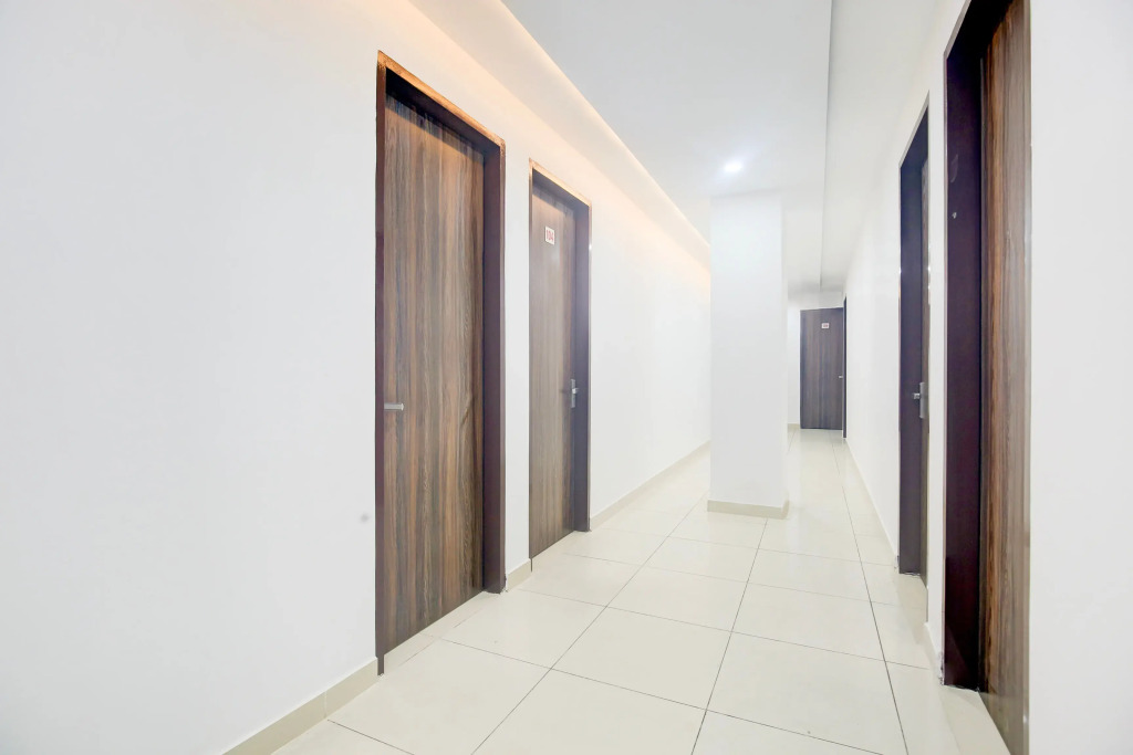 Super Collection O Sherpur Road Near Mohan Dai Oswal Hospital