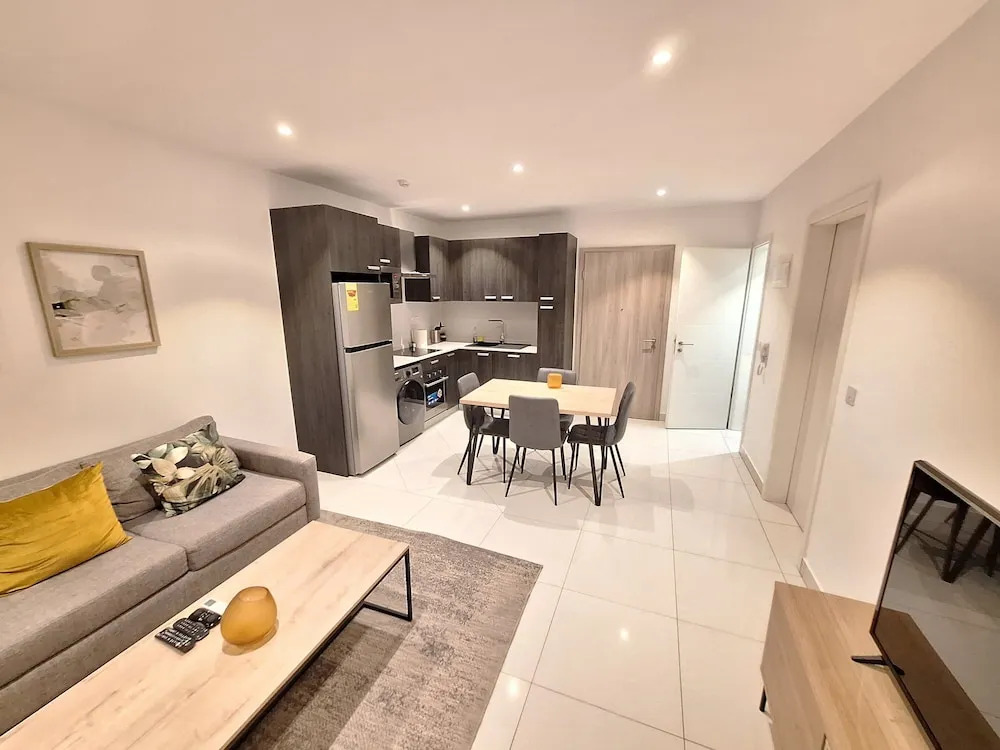 Belleson Homes and Apartments Ghana Lennox