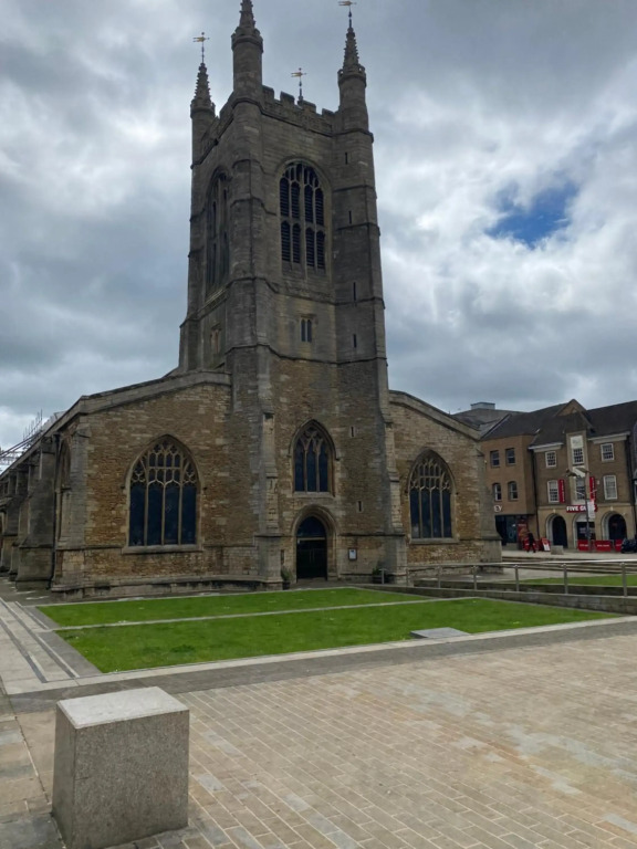 One Bedroom Peterborough Apartment Contractor Locum Staff welcome close to town Center city healthcare Center and train station Parking available on request