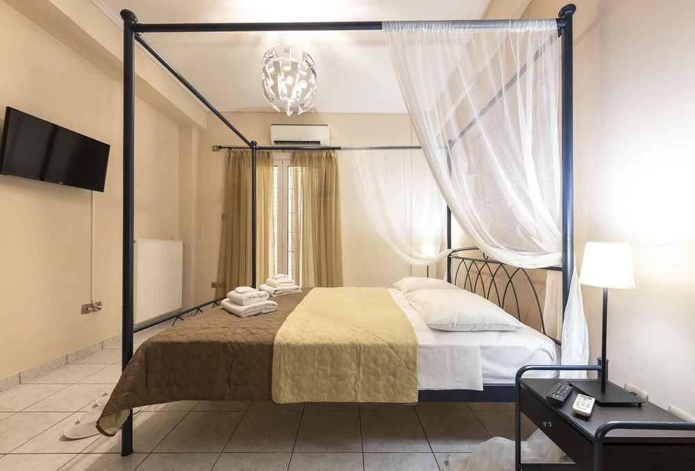 Heart of Athens Suites