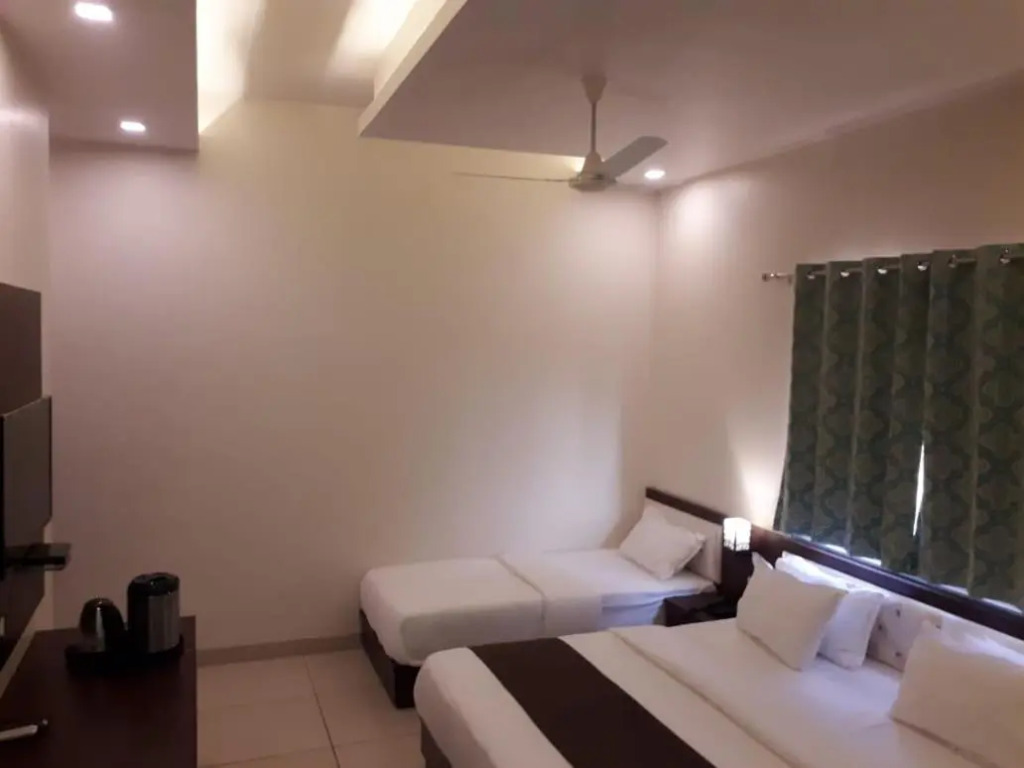 Hotel Paradise inn