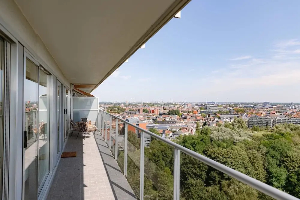 Bright Apartment With City View and Terrace