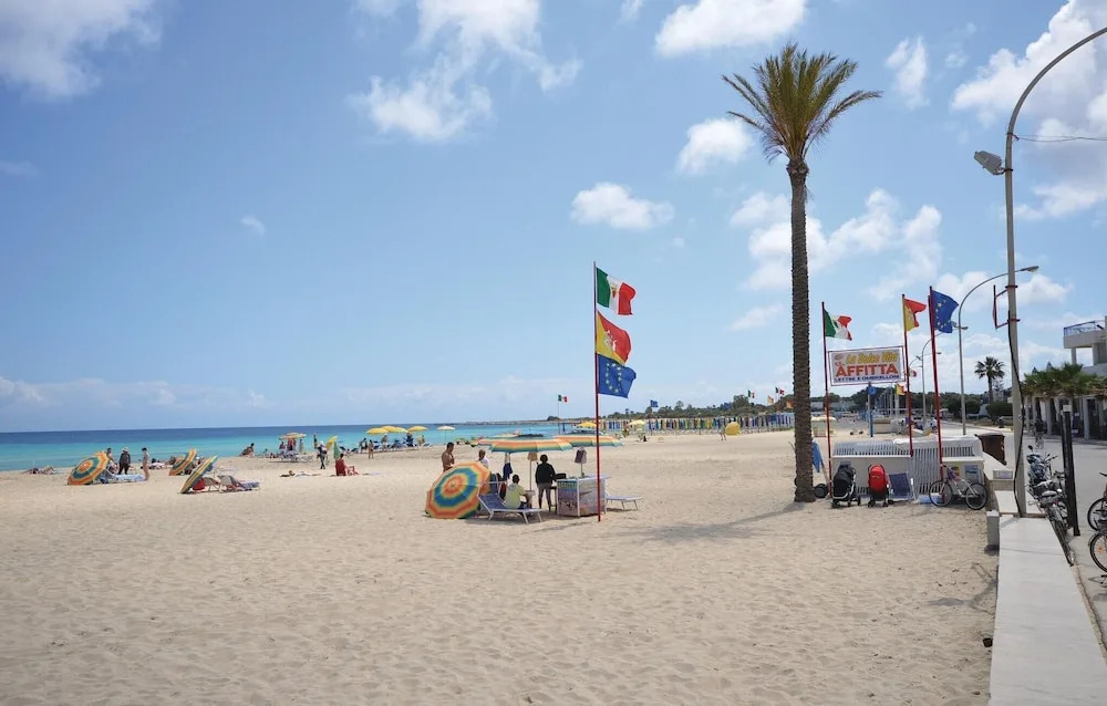 Beautiful Home in San Vito lo Capo -tp- With 2 Bedrooms
