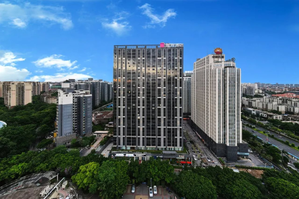 Echarm Hotel (Nanning East Station Wanxiang Mall)