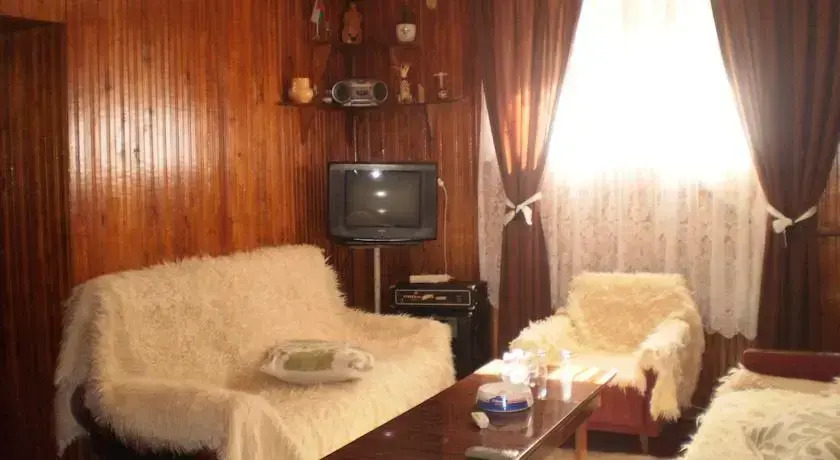 Vesi Guest House