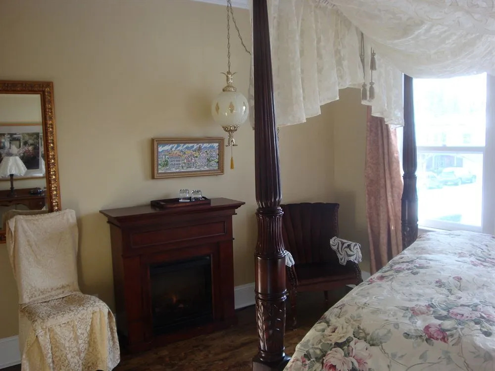 Down Home B&B
