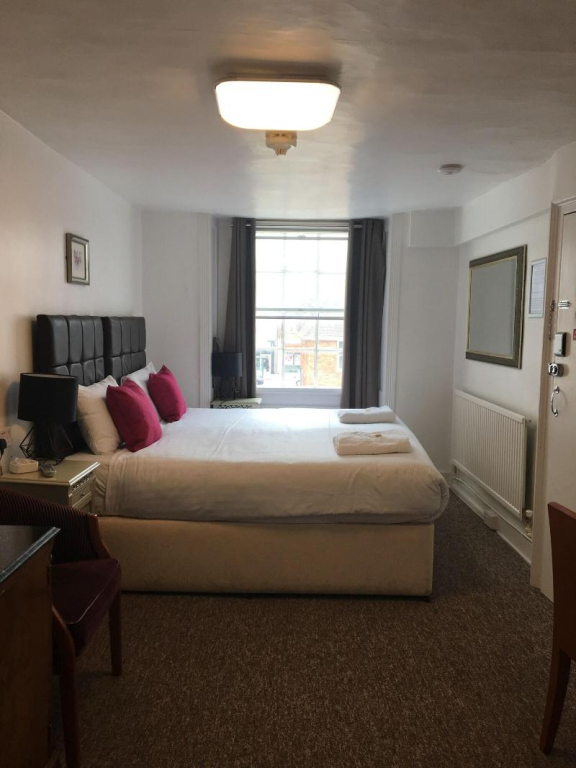 Kings Hotel