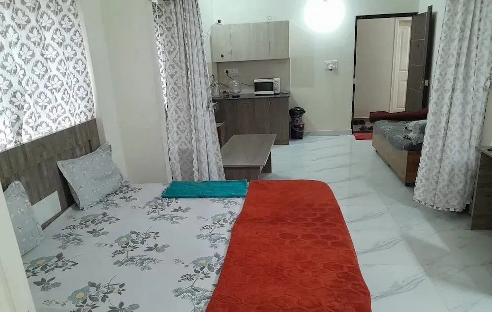 SAGAR NIWAS-1BHK and 2BHK short stay flats - NH HCL EC Bommasandra
