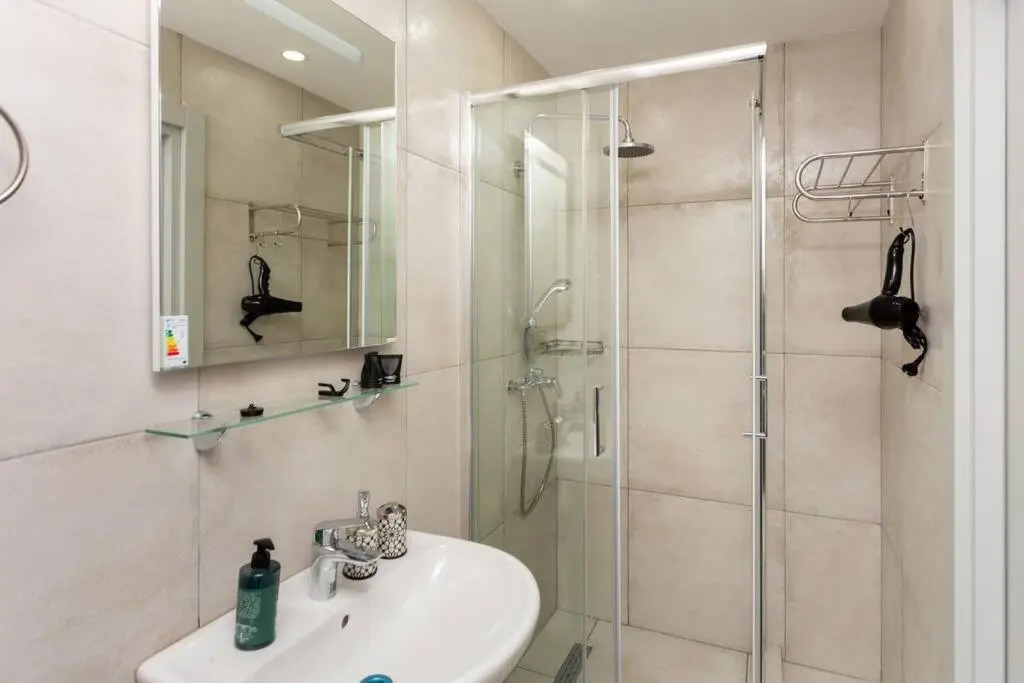 Stylish 1BR Ski In Out Apartment In New Gudauri