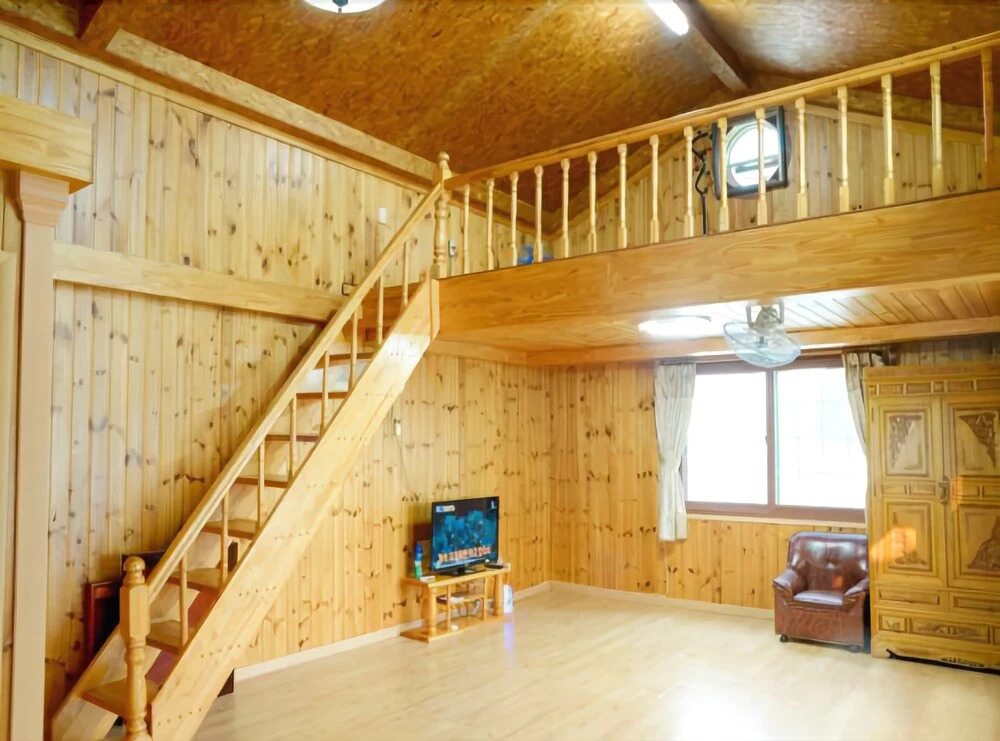 Hwaseong Natural Love Pension