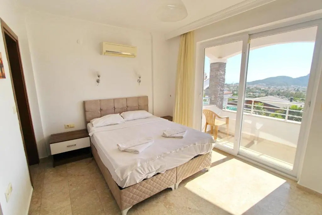 Arnna 4 Villa